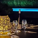 - Neitzer Villa Siófok