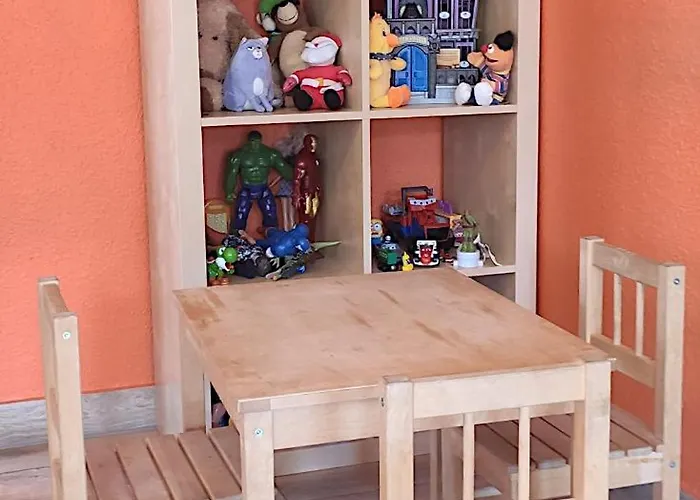 - Neitzer Villa Siófok