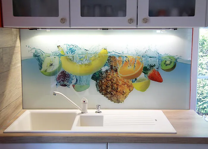 - Neitzer Villa Siófok